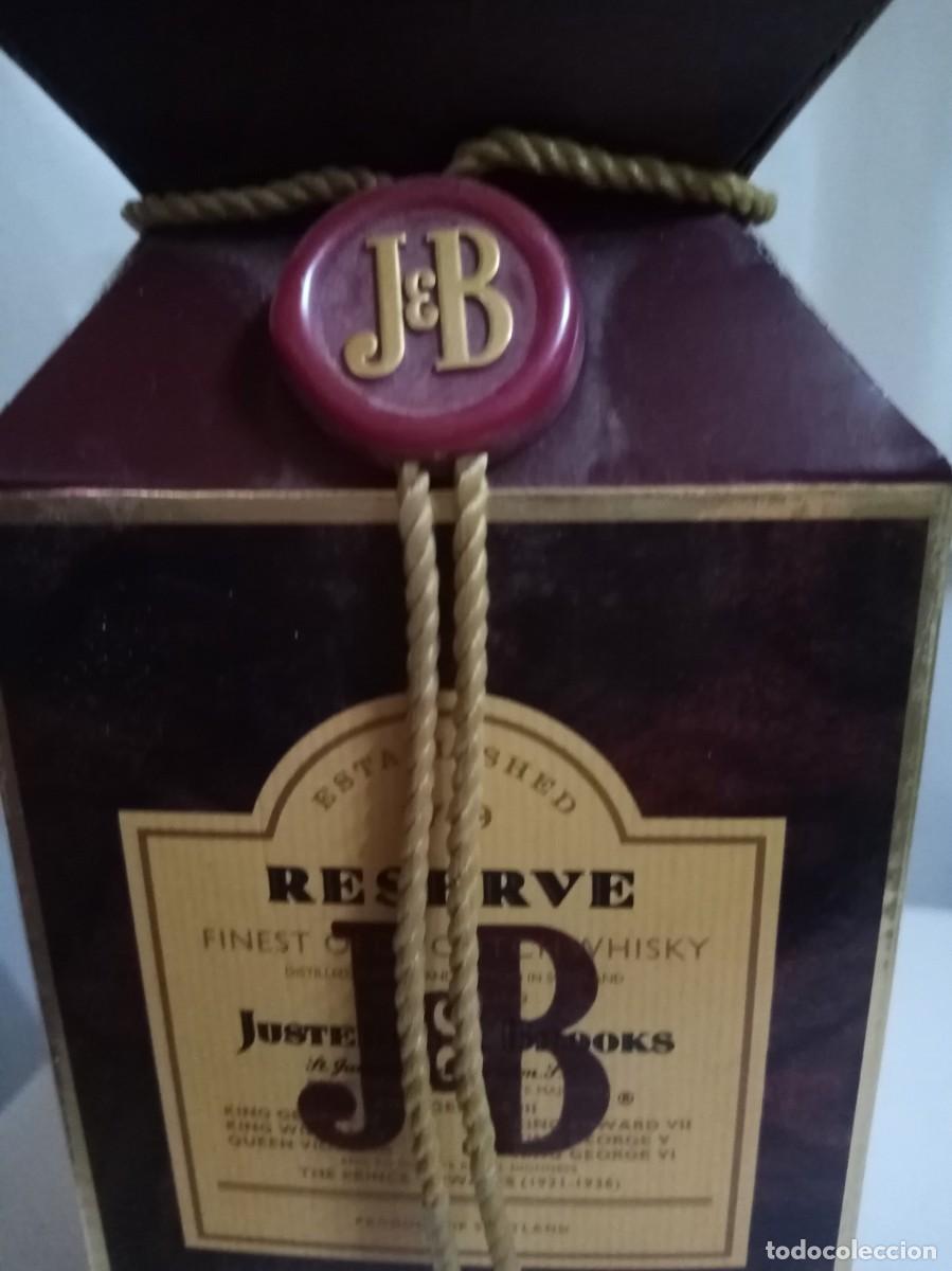 Coleccionismo de vinos y licores: Caja de JB reserve - Foto 3