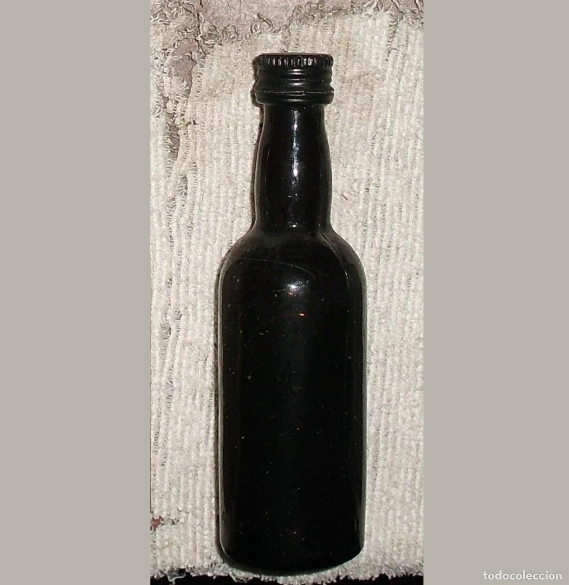 Coleccionismo de vinos y licores: BOTELLIN DE VINO FALTO DE ETIQUETA RF-6375
