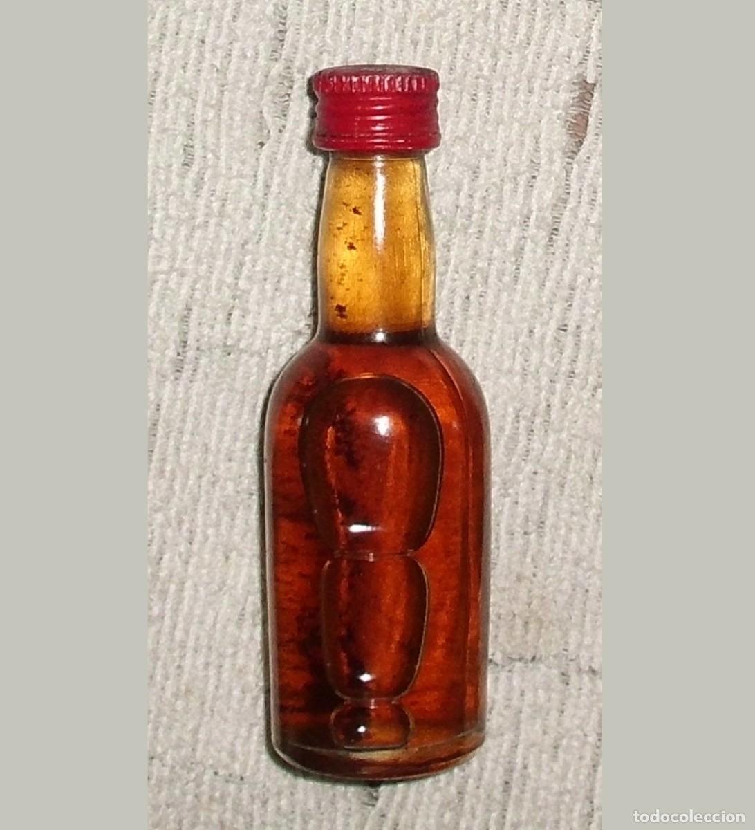 Coleccionismo de vinos y licores: BOTELLIN DE VINO. FALTO DE ETIQUETA RF-6206