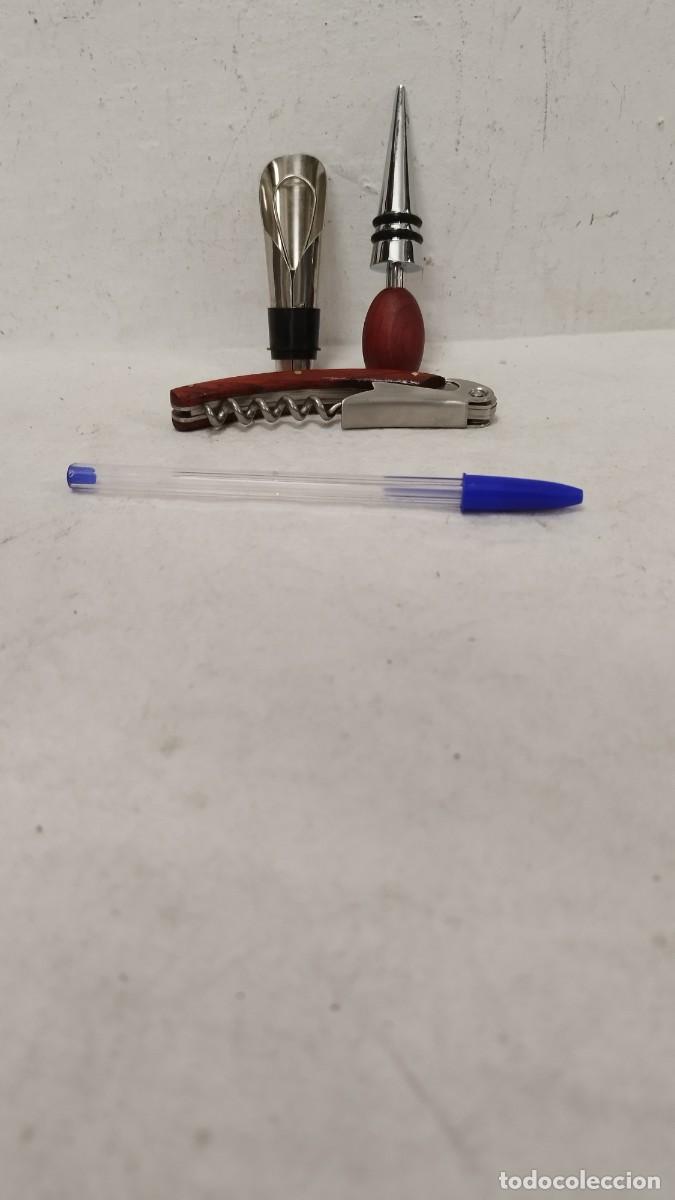 Sammlung von Weinen und Lik&ouml;ren: Conjunto de Vino Somelier Sacacorchos Tapon Decantador Boquilla