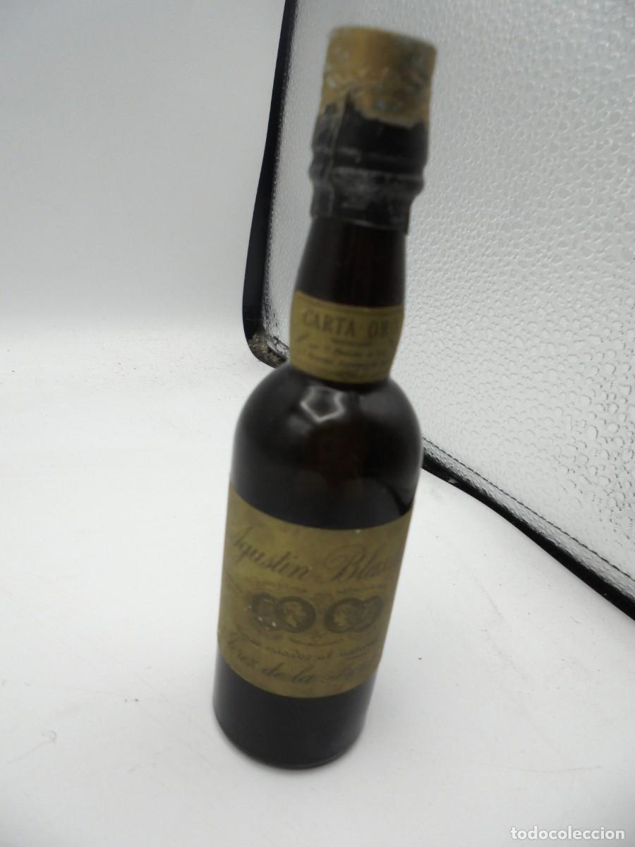 Collection of wines and liquors: BOTELLIN DE AMONTILLADO VIEJO. PAGO MACHARNUDO. AGUSTIN BLAZQUEZ. JEREZ DE LA FRONTERA. VER FOTOS.