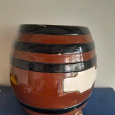 Coleccionismo de vinos y licores: ANTIGUO BARRIL/TONEL DE CERAMICA, LA EGIPCIA , MANISES, PARA LICORES 28X23CM APROX