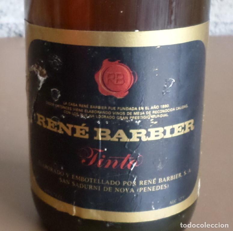 Coleccionismo de vinos y licores: Botella RENE BARBIER - tinto - Foto 2