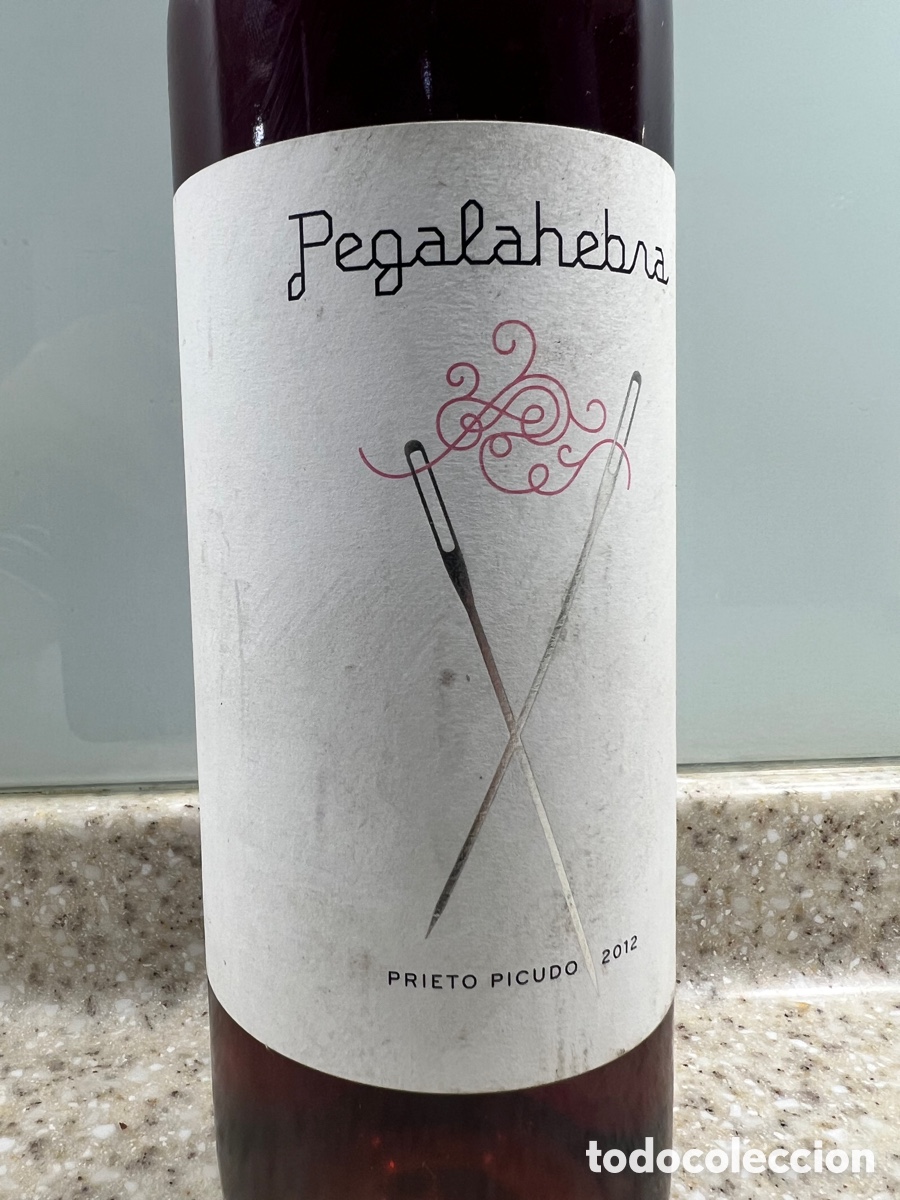 Collection of wines and liquors: Botella Vino ROSADO. PRIETO PICUDO 2012 PEGALAHEBRA D. O. TIERRAS DE LEON