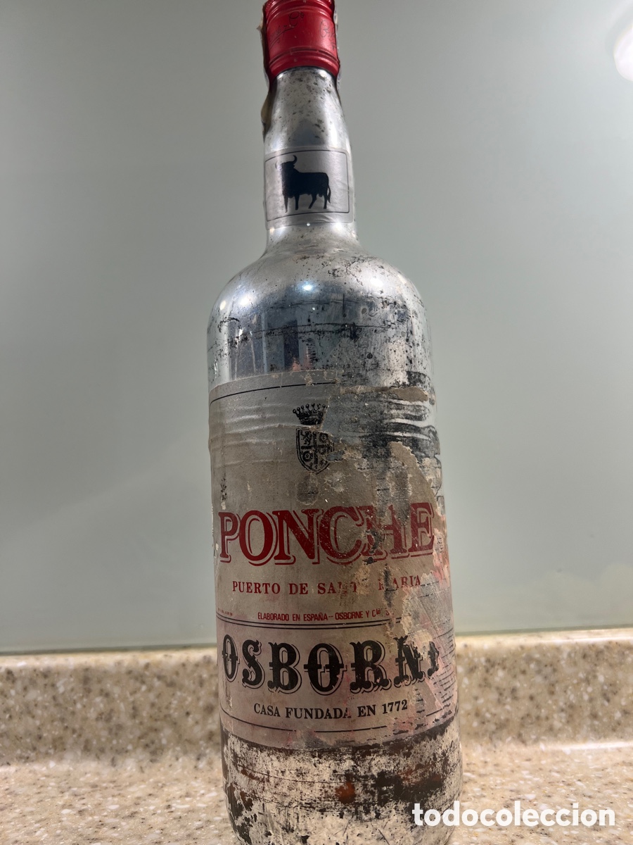 Collection of wines and liquors: Antigua Botella de 1 litro PONCHE OSBORNE llena sin abrir precinto Hacienda 8 PTS