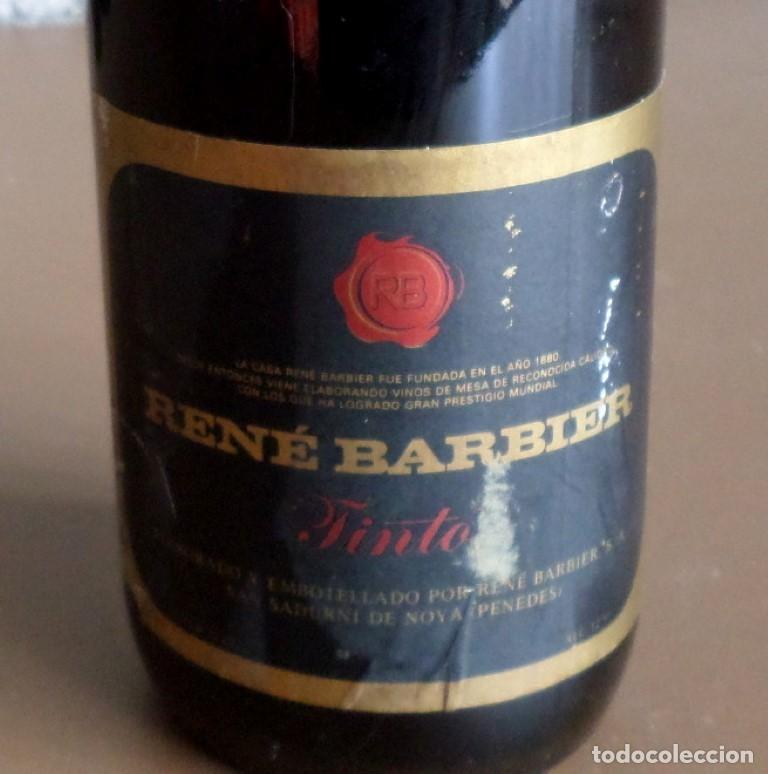 Coleccionismo de vinos y licores: Botella RENE BARBIER tinto - Foto 2