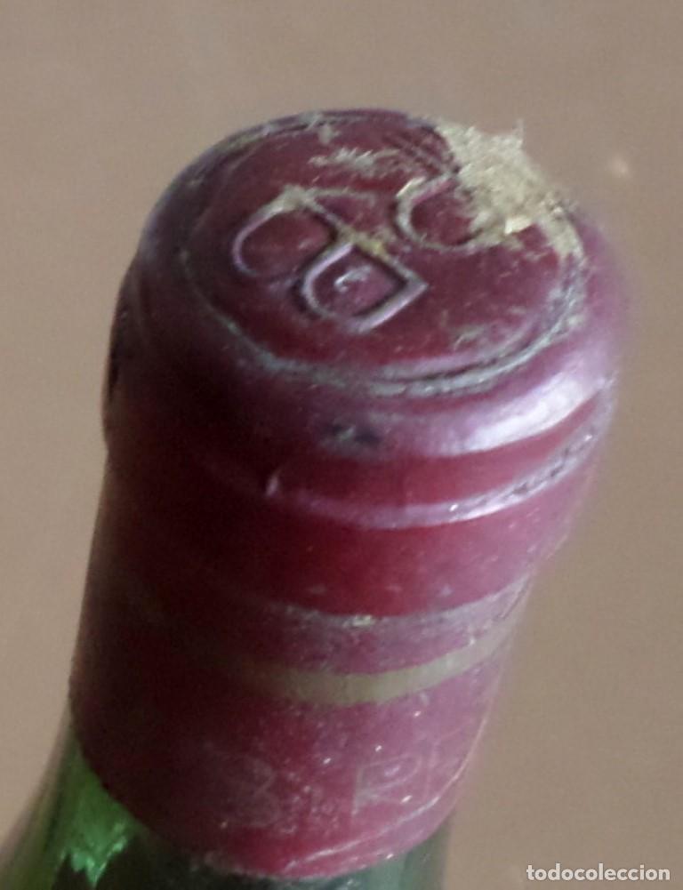 Coleccionismo de vinos y licores: Botella RENE BARBIER tinto - Foto 4
