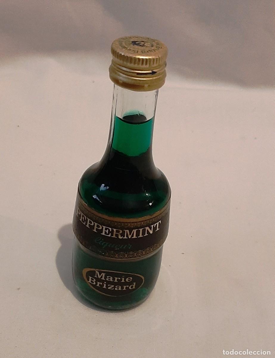 Sammlung von Weinen und Lik&ouml;ren: Miniatura de Peppermint licor de Marie Brizard