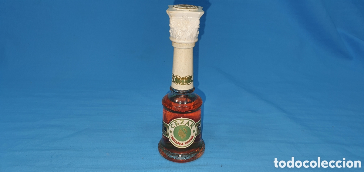 Coleccionismo de vinos y licores: BOTELLIN LICOR CEZAR BADEL, ORIGINAL VINJAK. SIN ABRIR