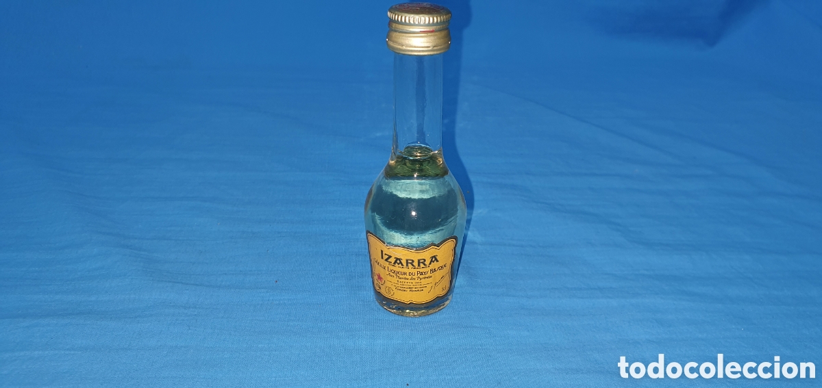 Coleccionismo de vinos y licores: BOTELLIN LICOR IZARRA. SIN ABRIR