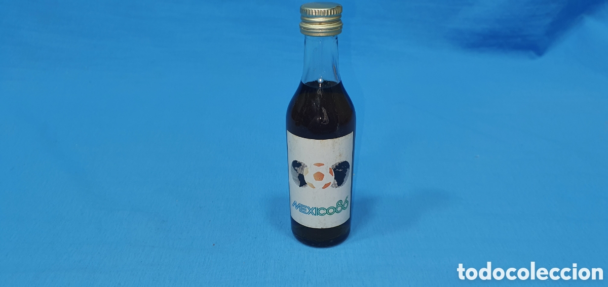 Coleccionismo de vinos y licores: BOTELLIN LICOR MEXICO 86. SIN ABRIR