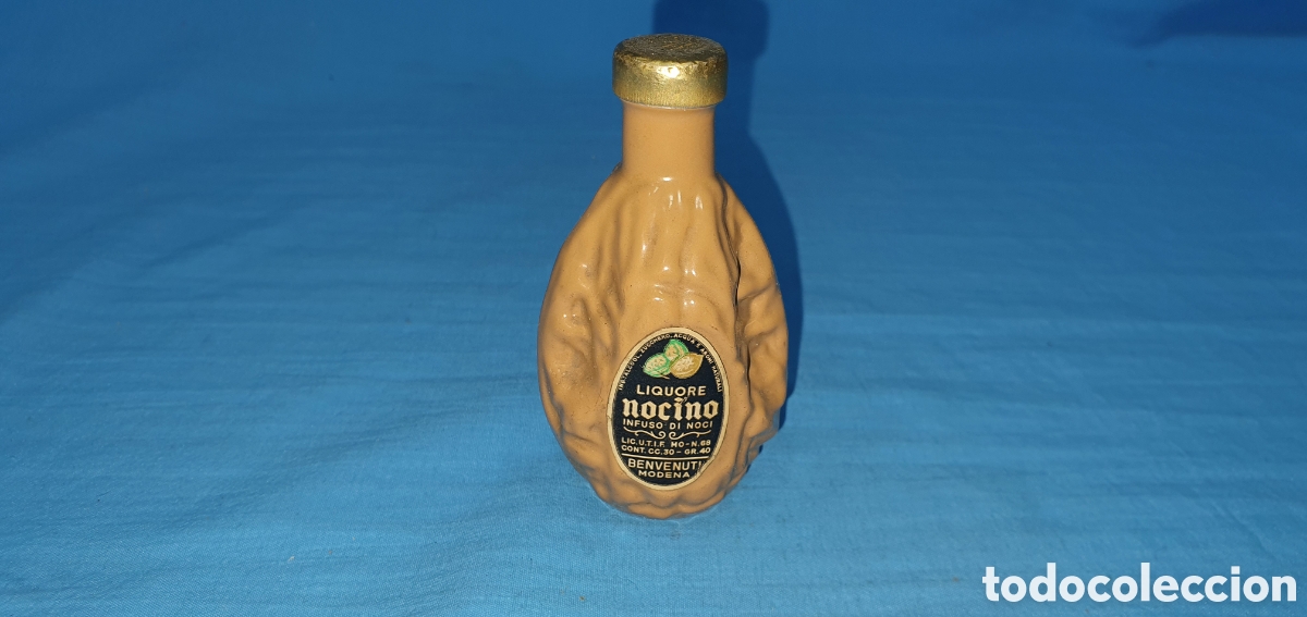 Coleccionismo de vinos y licores: BOTELLIN LICOR LIQUORE NOCINO, INFUSO DI NOCI. SIN ABRIR