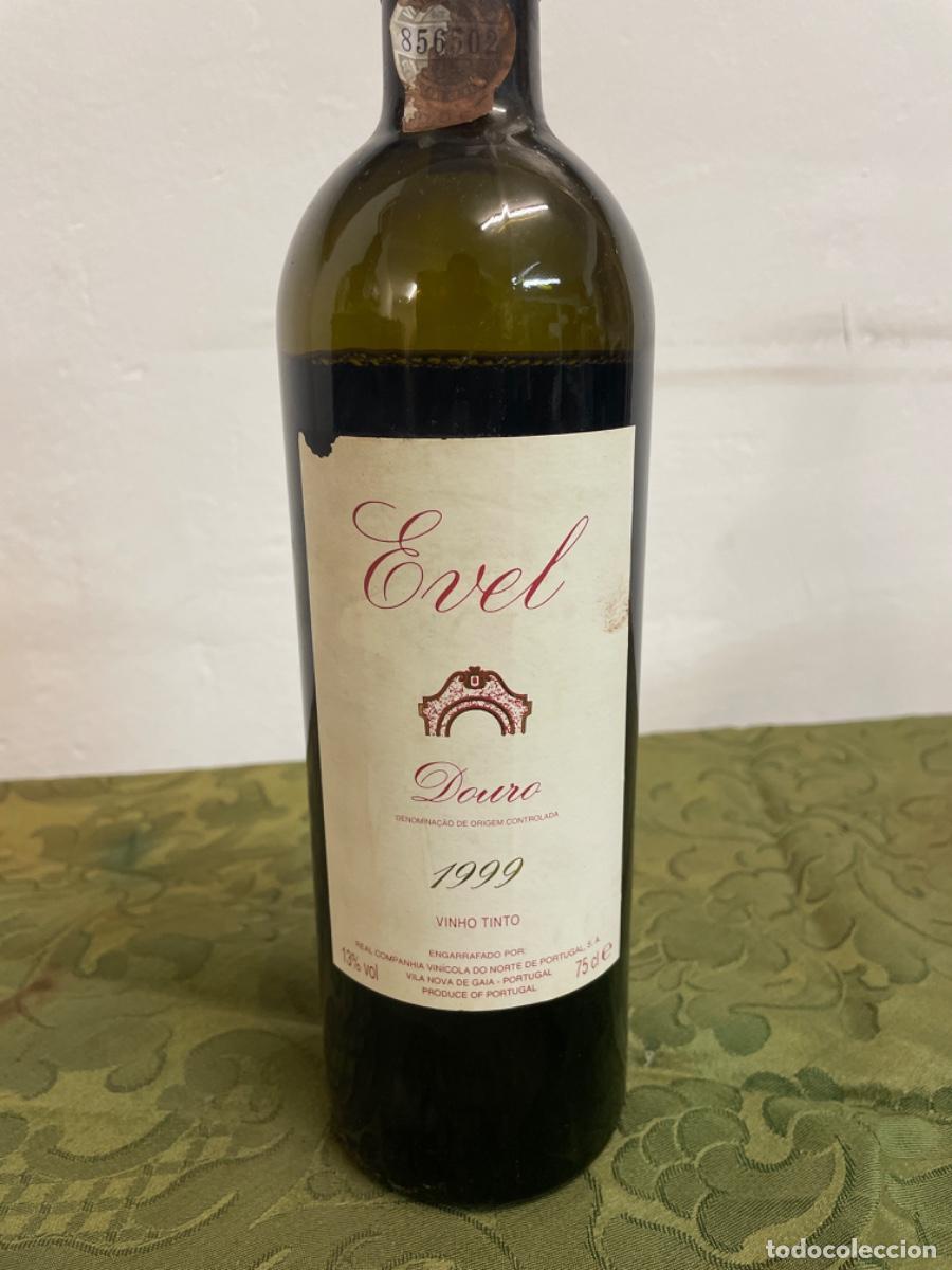 Coleccionismo de vinos y licores: Vino Evel Douro - 1999 - Foto 2