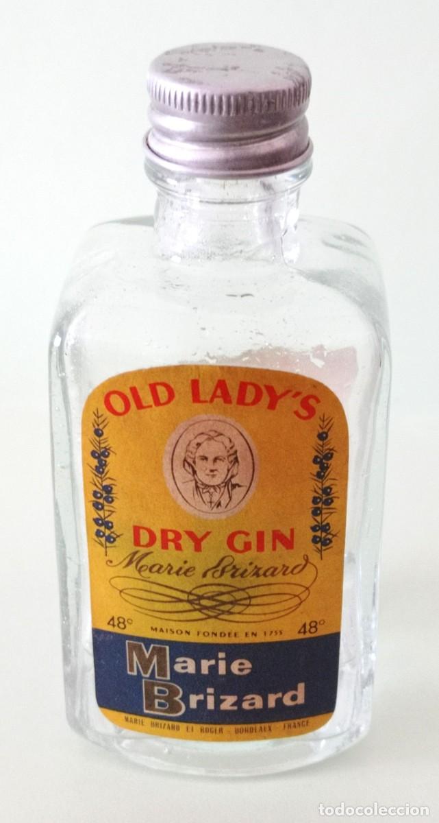 Collection of wines and liquors: BOTELLITA BOTELL&Iacute;N DRY GIN MARIE BRIZARD (MARIE BRIZARD) BURDEOS (FRANCIA) (8cm ALTO)