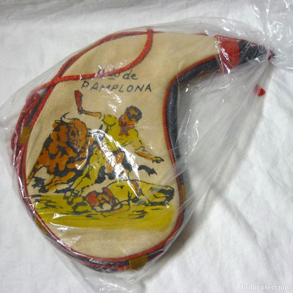 Sammlung von Weinen und Lik&ouml;ren: Bota de vino en cuero Recuerdo de Pamplona, sin uso