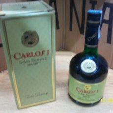 Coleccionismo de vinos y licores: BOTELLA DE BRANDY CARLOS I -SOLERA ESPECIAL-NUEVA-SIN ABRIR-CON SU PRECINTO