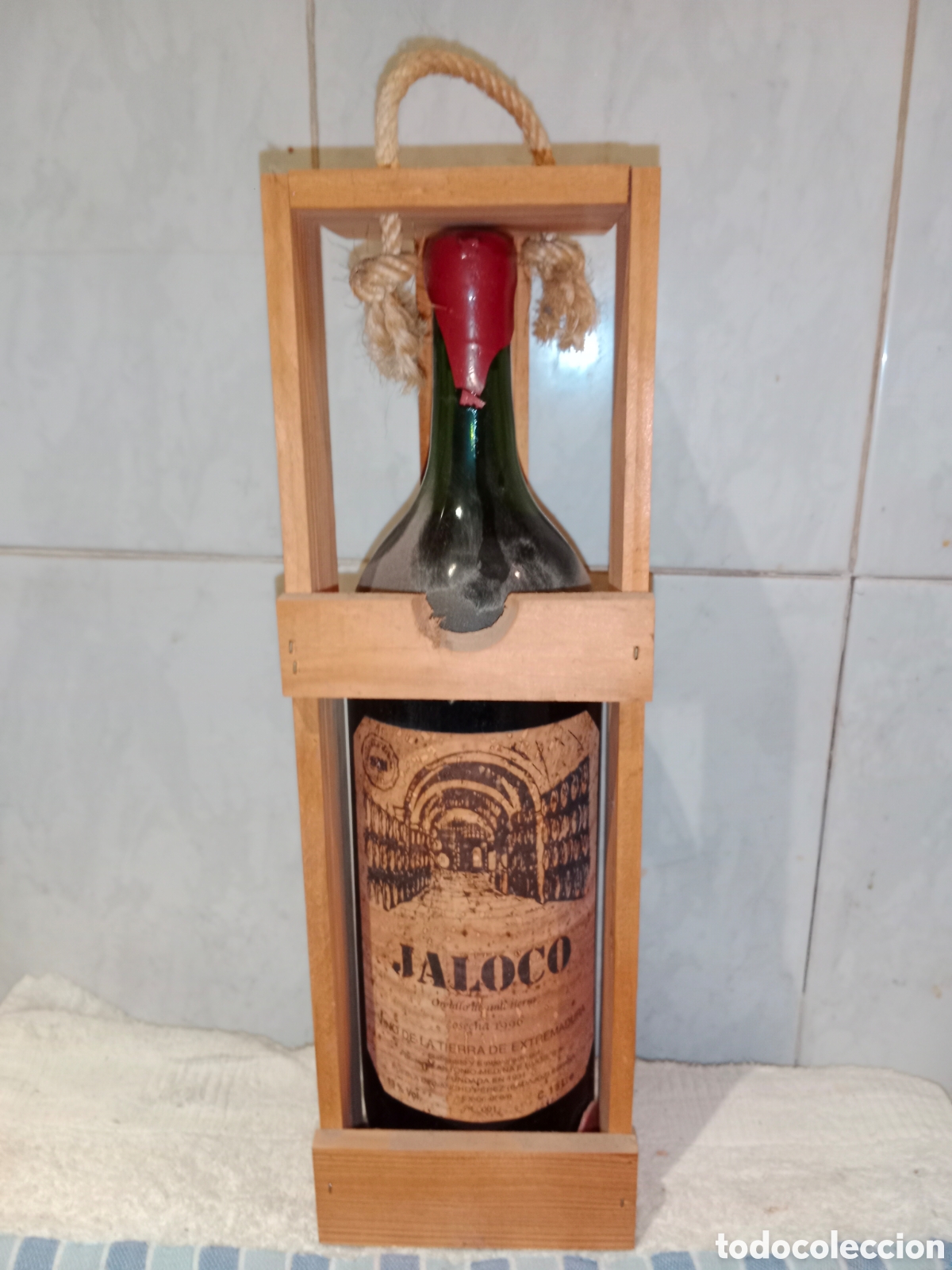 Collectionnisme de vins et liqueurs: Vino Extreme&ntilde;o JALOCO cosecha 1996. De litro y medio. Ver..
