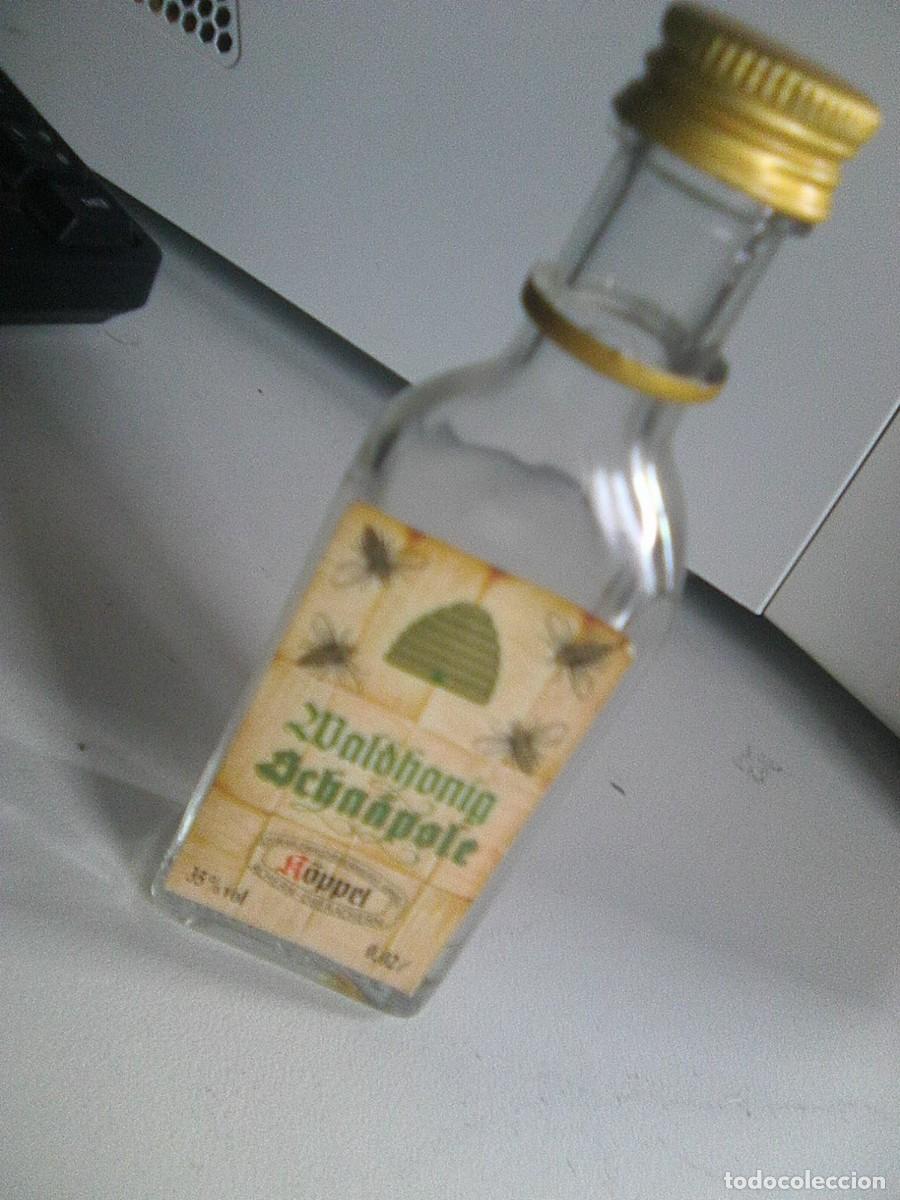 Coleccionismo de vinos y licores: Botell&iacute;n Licor De Miel ... Waldhoning Shnapole - vintage a&ntilde;os 90&acute;s