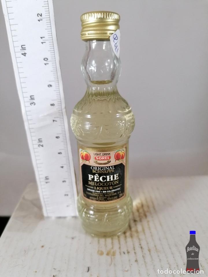 Coleccionismo de vinos y licores: BOTELLITA BOTELLIN PECHE MELOCOTON LICORES SOREL