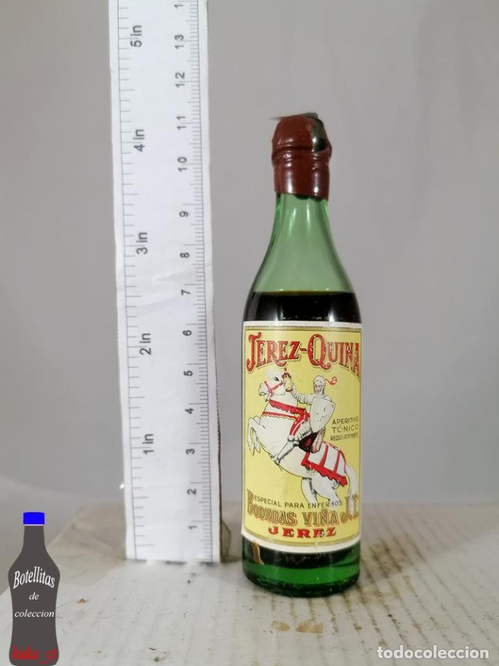 Coleccionismo de vinos y licores: BOTELLITA BOTELLIN JEREZ QUINA BODEGAS VI&Ntilde;A JT JEREZ