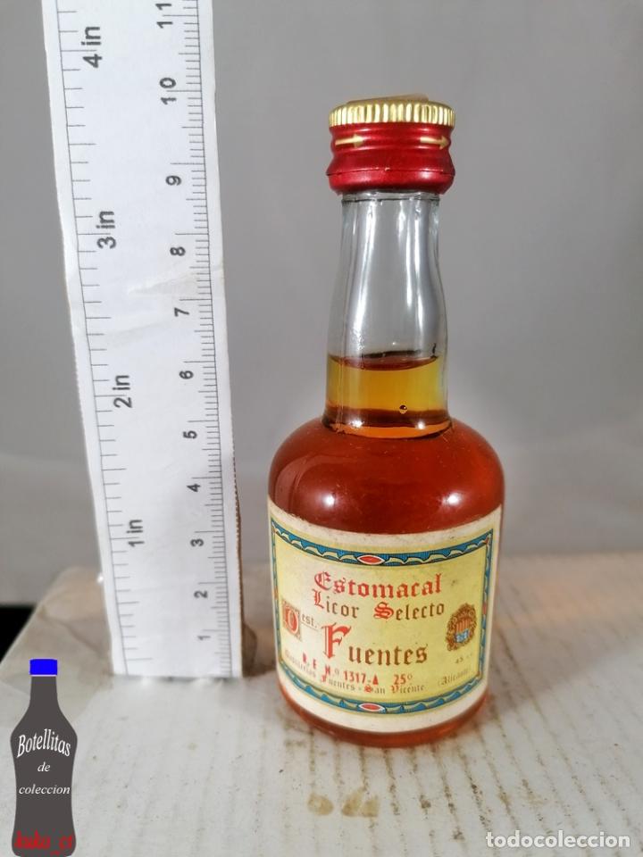Coleccionismo de vinos y licores: BOTELLITA BOTELLIN ESTOMACAL LICOR SELECTO DESTILERIAS FUENTES SAN VICENTE