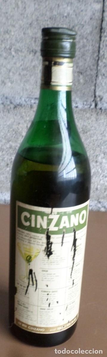 Coleccionismo de vinos y licores: CINZANO extra dry - Foto 4