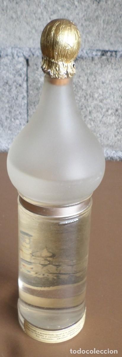 Coleccionismo de vinos y licores: BODKA AYbOBb - Vodka luboff - Foto 3