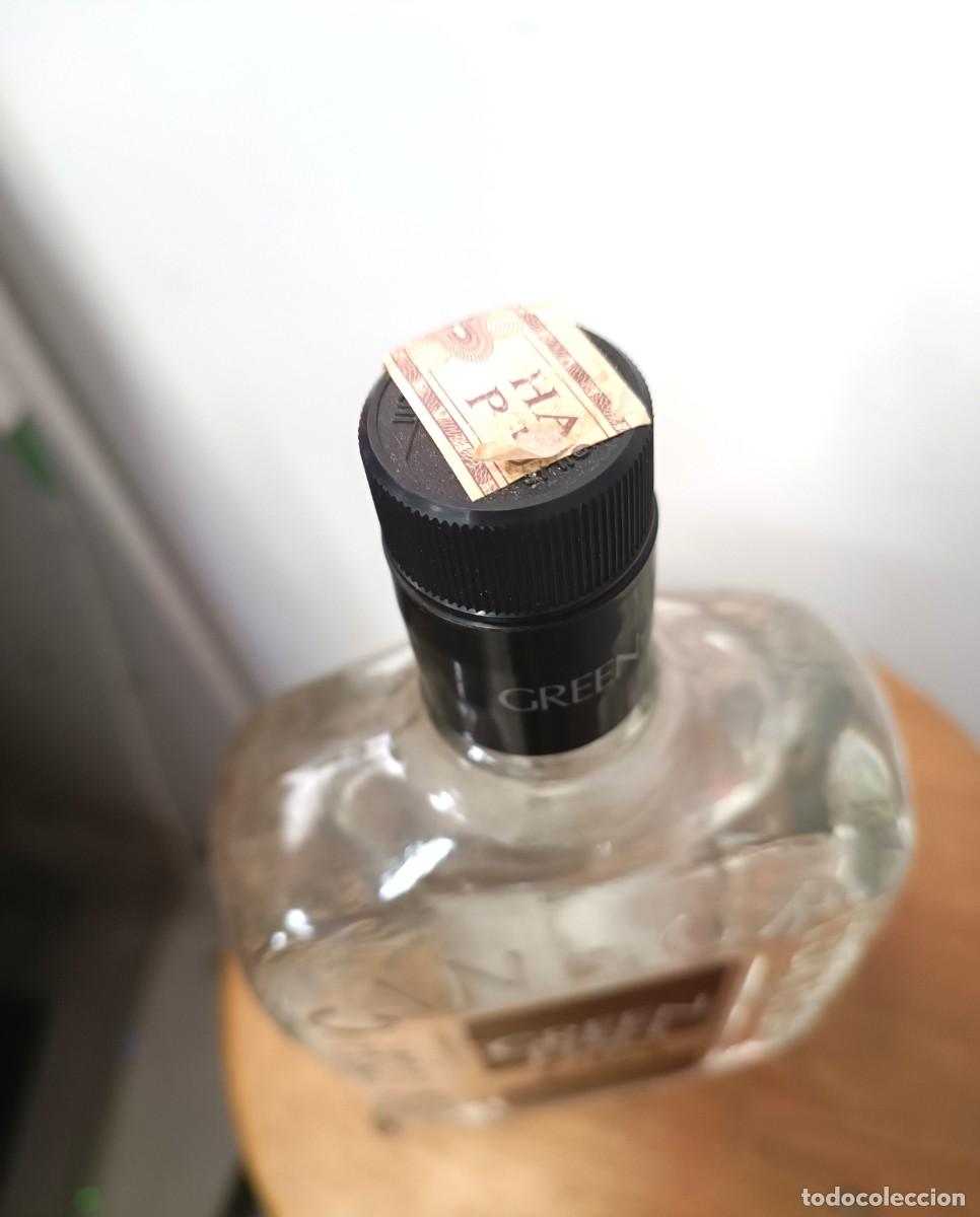 Coleccionismo de vinos y licores: Botella de Gin Green Fish - Foto 4