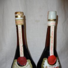 Coleccionismo de vinos y licores: MAGNIFICAS ANTIGUAS DOS BOTELLAS LLENAS PRECINTADAS DE CALISAY