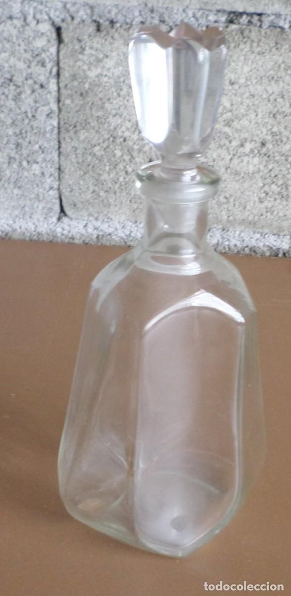 Coleccionismo de vinos y licores: Botella &ndash; licorera 28 cm. - Foto 1