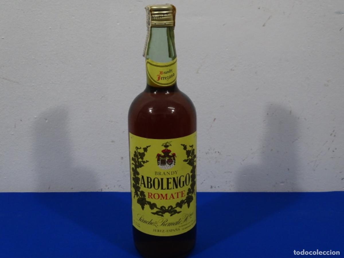 Coleccionismo de vinos y licores: BRANDY JEREZANO ABOLENGO ROMATE LITRO. SELLO FRANCO 8 PESETAS.