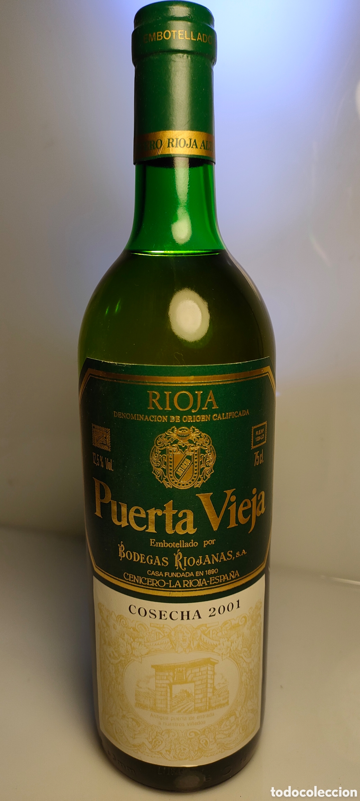 Coleccionismo de vinos y licores: Botella PUERTA VIEJA 2001 BLANCO (BODEGAS RIOJANAS CENICERO)