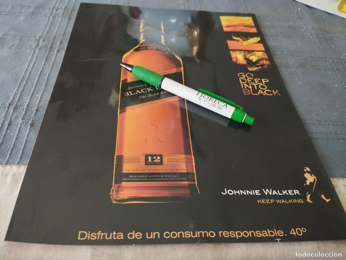 Coleccionismo de vinos y licores: WHISKY BLACK LABEL JOHNNIE WALKER ANUNCIO PUBLICIDAD REVISTA 2009