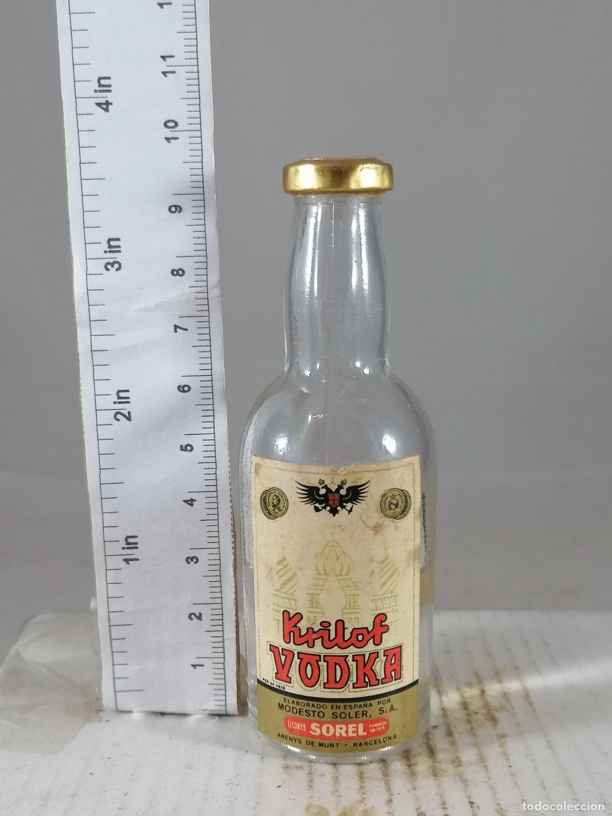 Coleccionismo de vinos y licores: BOTELLITA BOTELLIN KRILOF VODKA MODESTO SOLER LICORES SOREL ARENYS DE MUNT