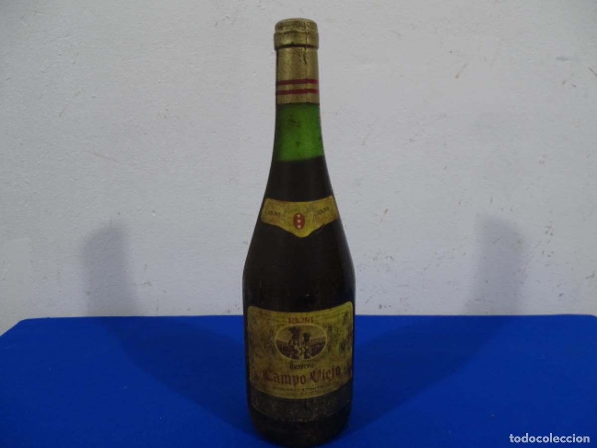 Collection of wines and liquors: VINO RIOJA CAMPO VIEJO 1970.