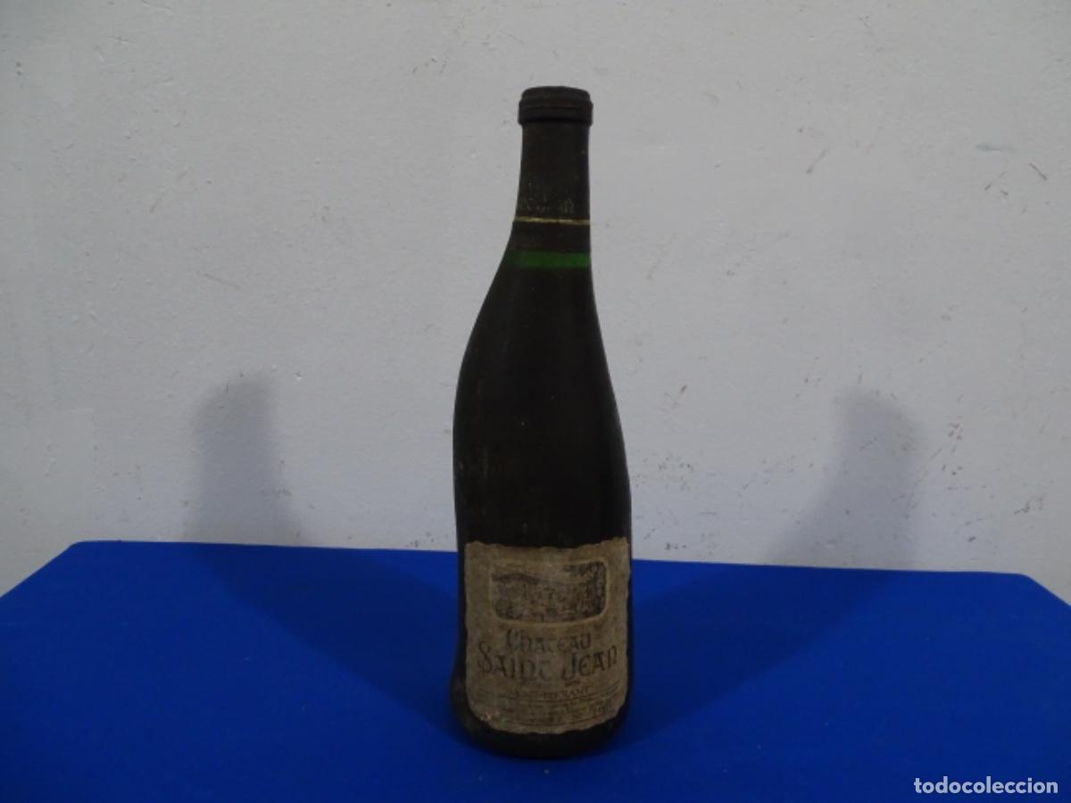 Collection of wines and liquors: VINO CH&Acirc;TEAU SAINT JEAN RESERVA 1973. MONT FERRANT.