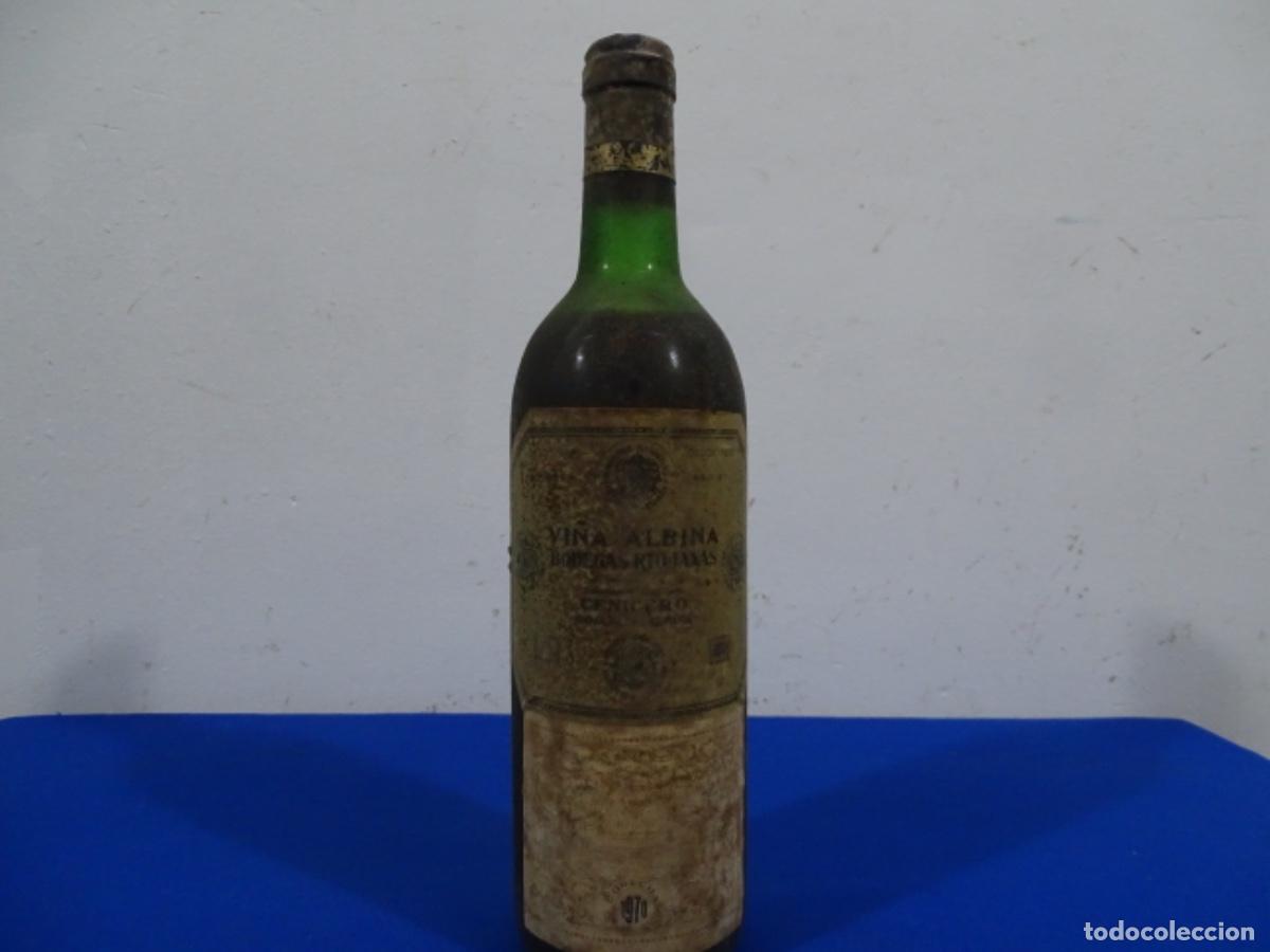 Sammlung von Weinen und Lik&ouml;ren: VINO RIOJA VI&Ntilde;A ALBINA 1970.