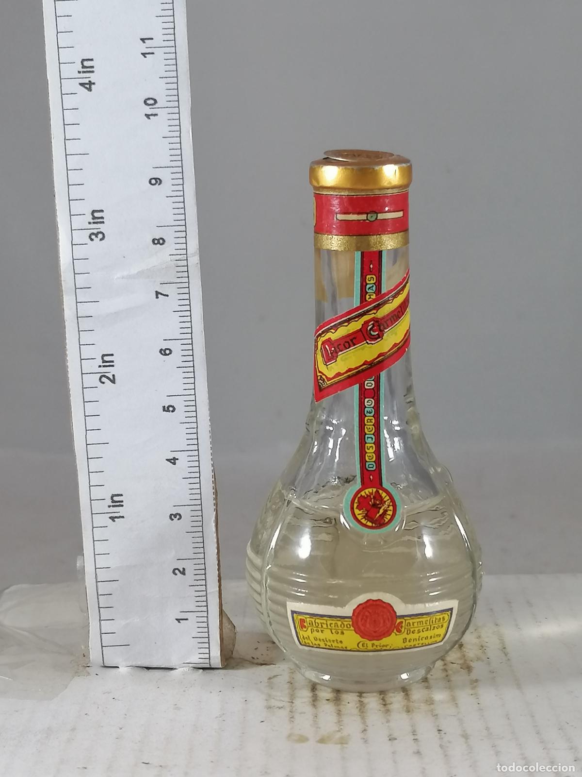 Coleccionismo de vinos y licores: BOTELLITA BOTELLIN LICOR CARMELITANO CARMELITAS DESCALZAS BENICASIM