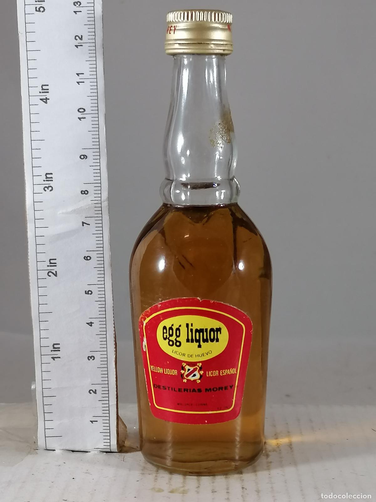 Collection of wines and liquors: BOTELLITA BOTELLIN EGG LIQUOR DESTILERIAS MOREY
