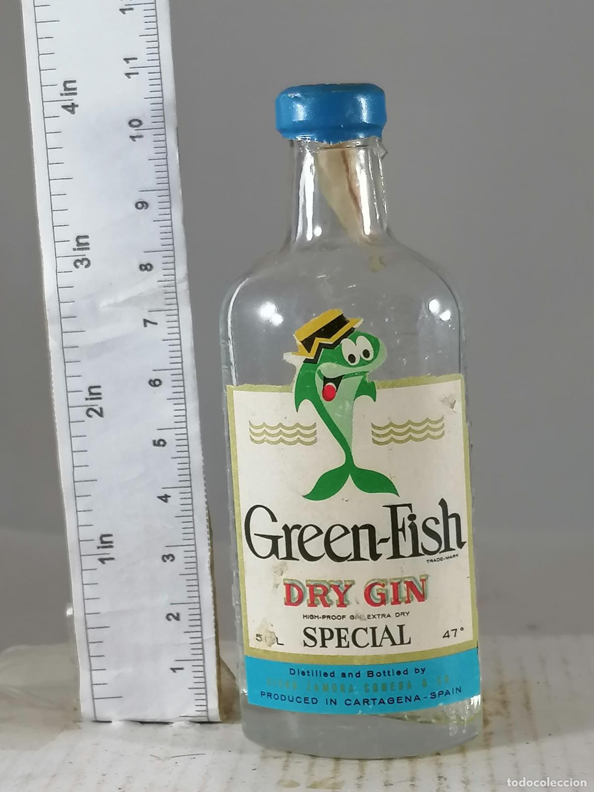 Sammlung von Weinen und Lik&ouml;ren: BOTELLITA BOTELLIN GREEN FISH DRY GIN ESPECIAL DIEGO ZAMORA CONESA CARTAGENA