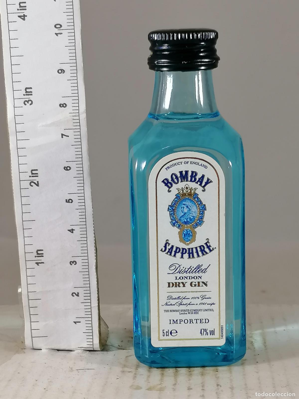 Sammlung von Weinen und Lik&ouml;ren: BOTELLITA BOTELLIN BOMBAY SAPPHIRE DRY GIN LONDON