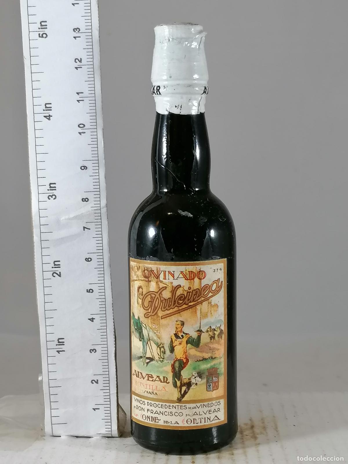 Sammlung von Weinen und Lik&ouml;ren: BOTELLITA BOTELLIN QUINADO DULCINEA CONDE DE LA CORTINA ALVEAR MONTILLA