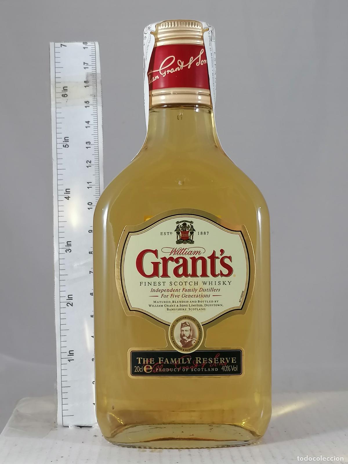 Coleccionismo de vinos y licores: BOTELLITA BOTELLIN PETACA WHISKY GRANT&acute;S FAMILY RESERVE SCOTLAND 0.2L