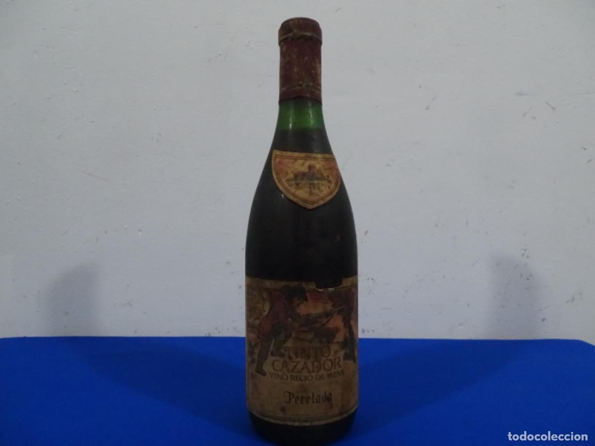 Colecionismo de vinhos e licores: VINO TINTO CAZADOR PERELADA. BODEGAS COSTA BRAVA. AMPURDAN.
