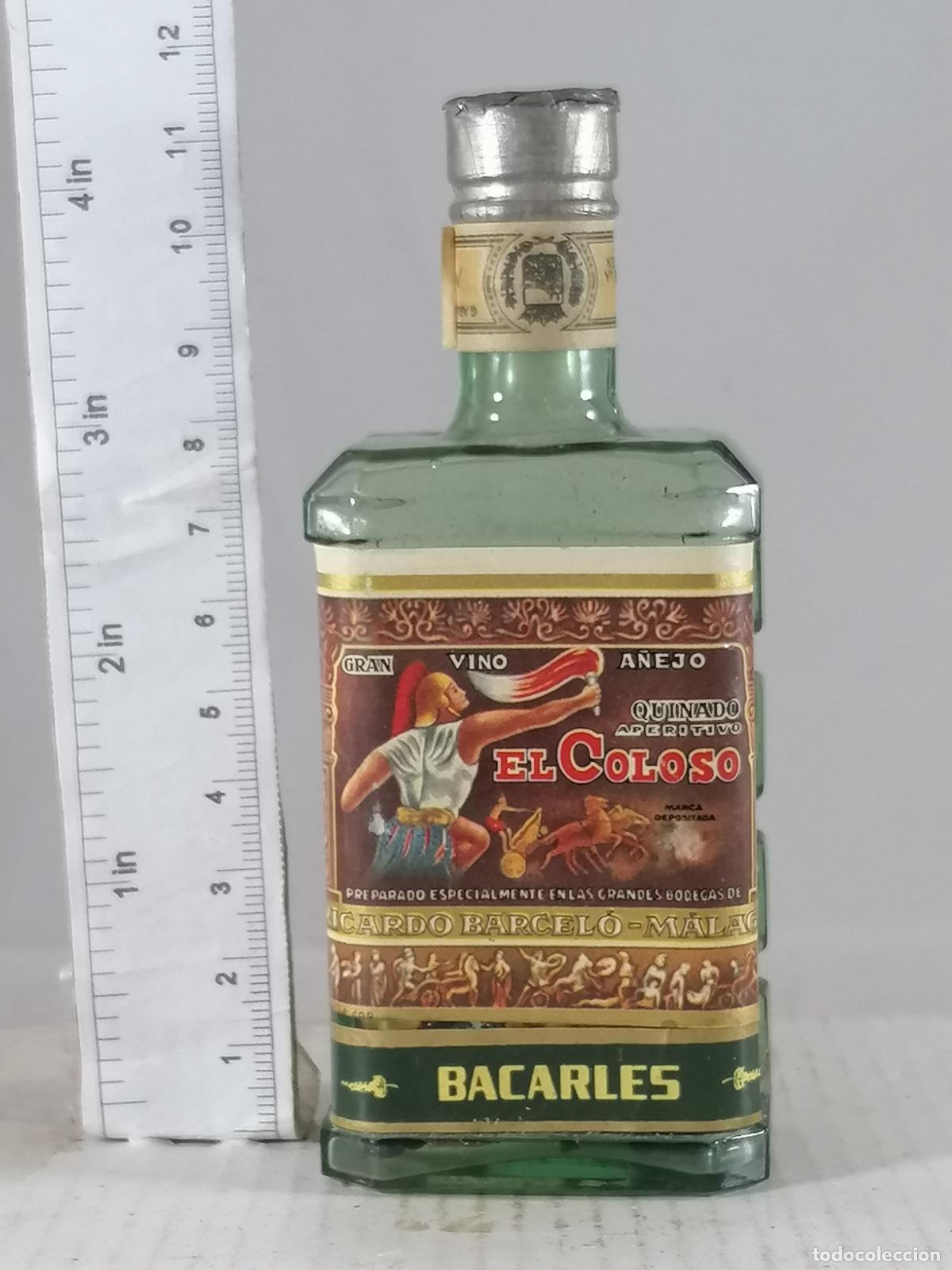 Sammlung von Weinen und Lik&ouml;ren: BOTELLITA BOTELLIN EL COLOSO VINO A&Ntilde;EJO QUINADO BACARLES RICARDO BARCELO MALAGA
