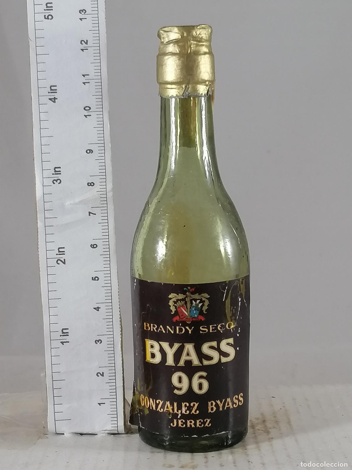 Coleccionismo de vinos y licores: BOTELLITA BOTELLIN BRANDY BYASS 96 SECO GONZALEZ BYAS JEREZ