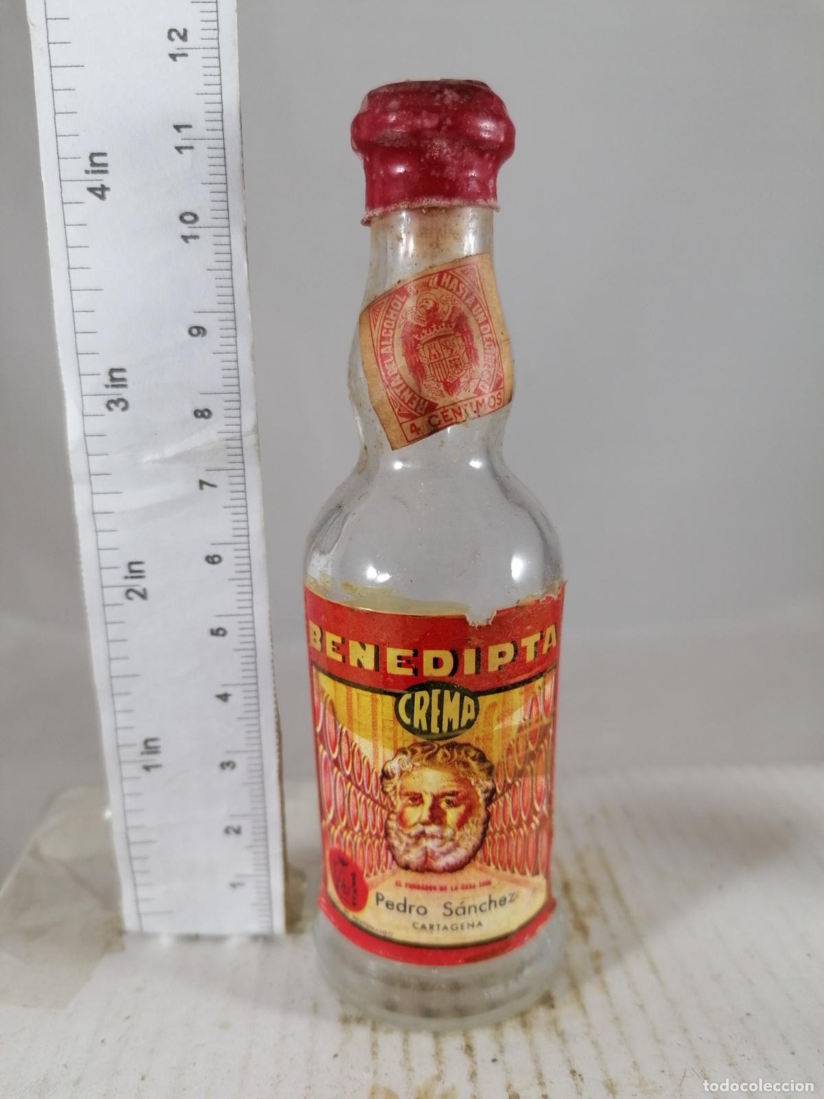 Coleccionismo de vinos y licores: BOTELLITA BOTELLIN CREMA BENEDIPTA PEDRO SANCHEZ LICOR 49 CARTAGENA