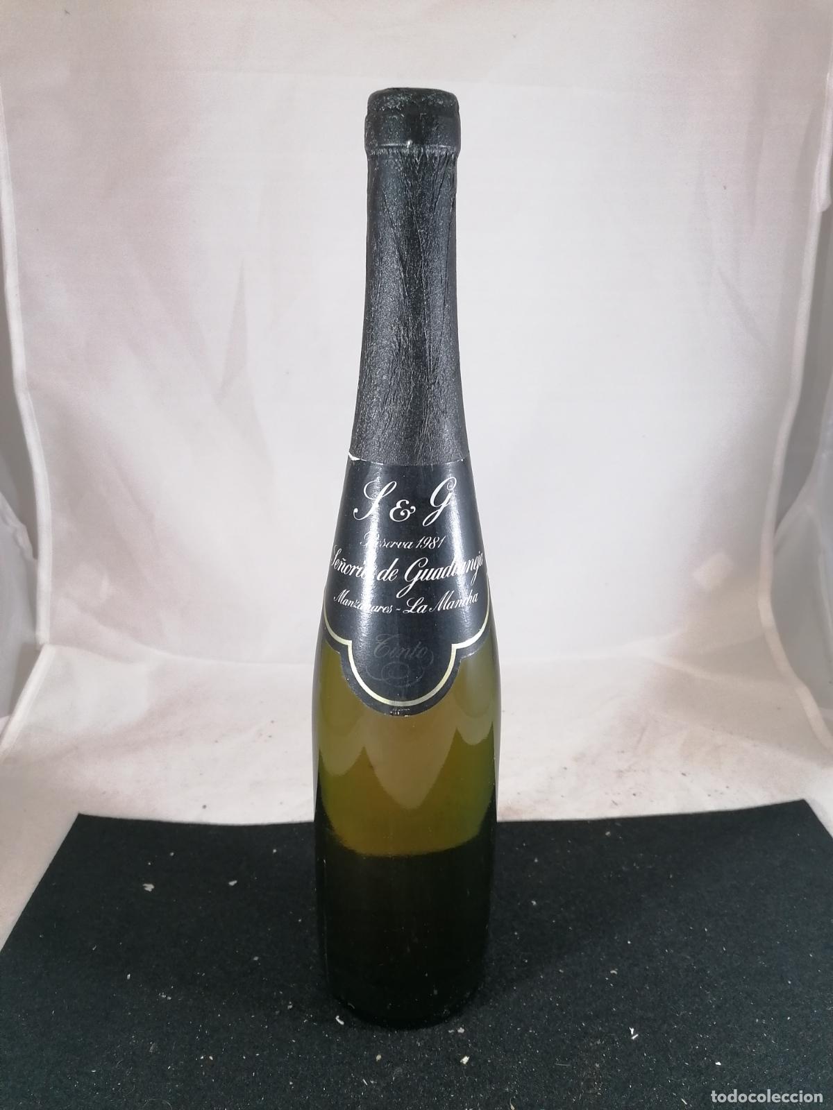 Sammlung von Weinen und Lik&ouml;ren: BOTELLA VINO TINTO SE&Ntilde;ORIO DEL GUADIANEJA RESERVA 1981 VINICOLA DE CASTILLA MANZANARES LA MANCHA