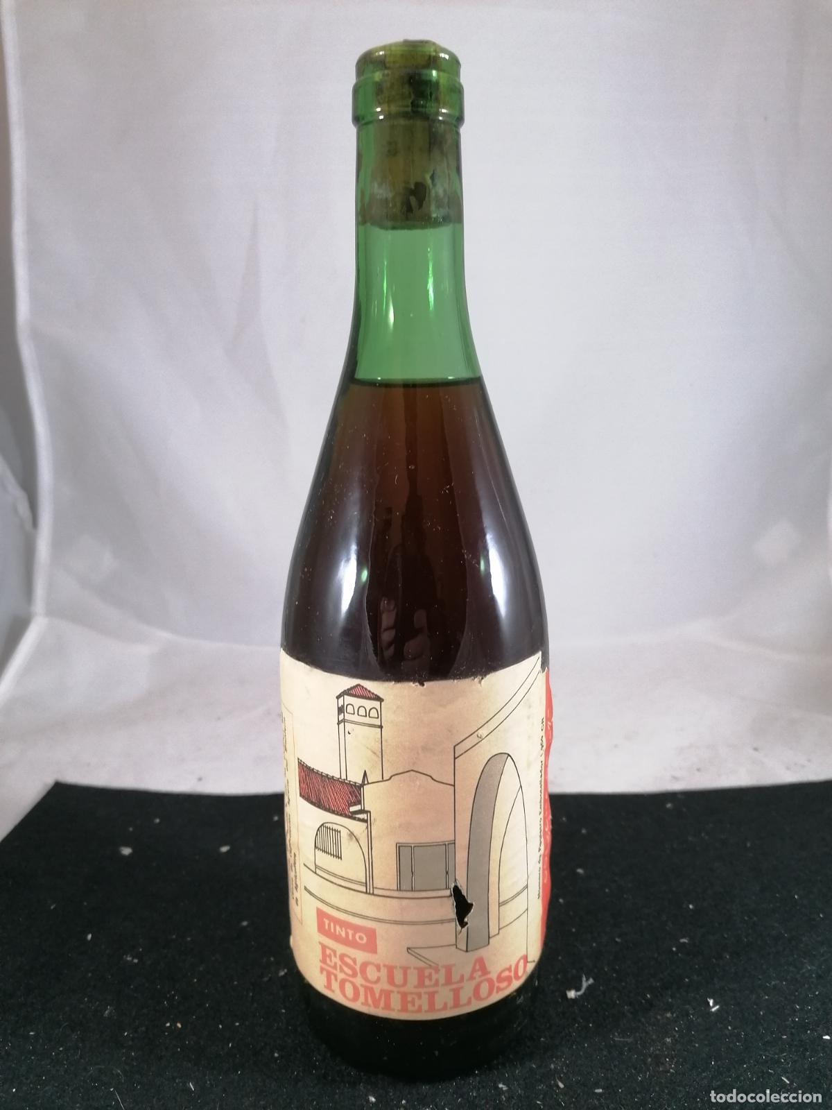 Sammlung von Weinen und Lik&ouml;ren: BOTELLA VINO BLANCO ESCUELA CAPACITACION AGRARIA TOMELLOSO COSECHA 1973