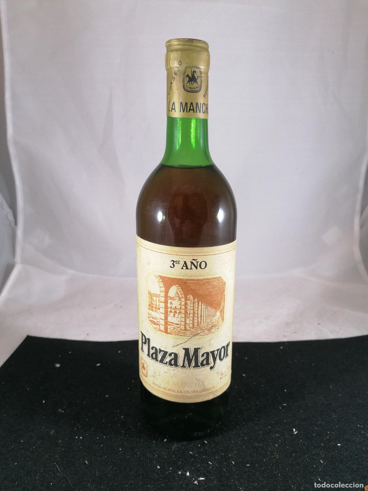 Collection of wines and liquors: BOTELLA VINO 3er A&Ntilde;O PLAZA MAYOR VINOS OCA&Ntilde;A LA MANCHA